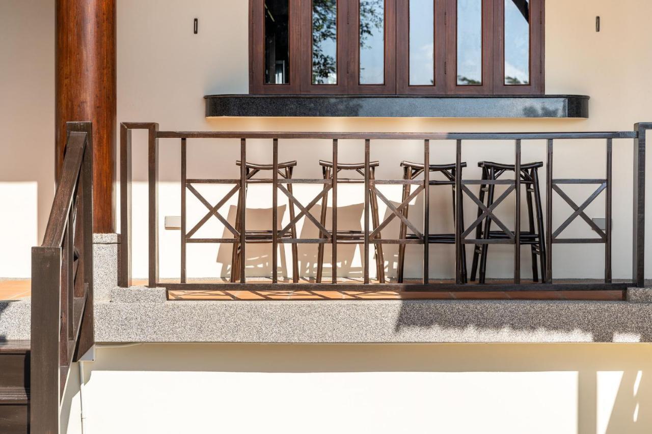 Nai Harn Baan-Bua Villas Экстерьер фото